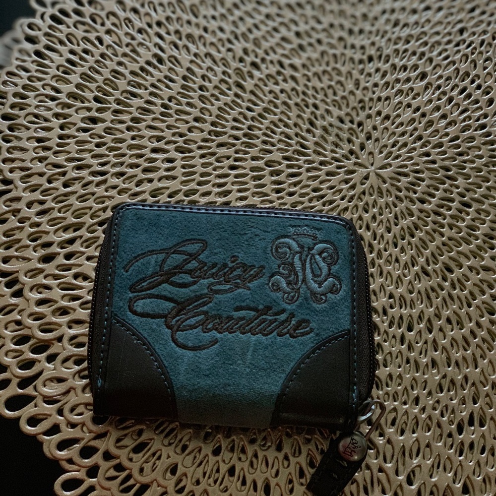 Juicy couture wallet